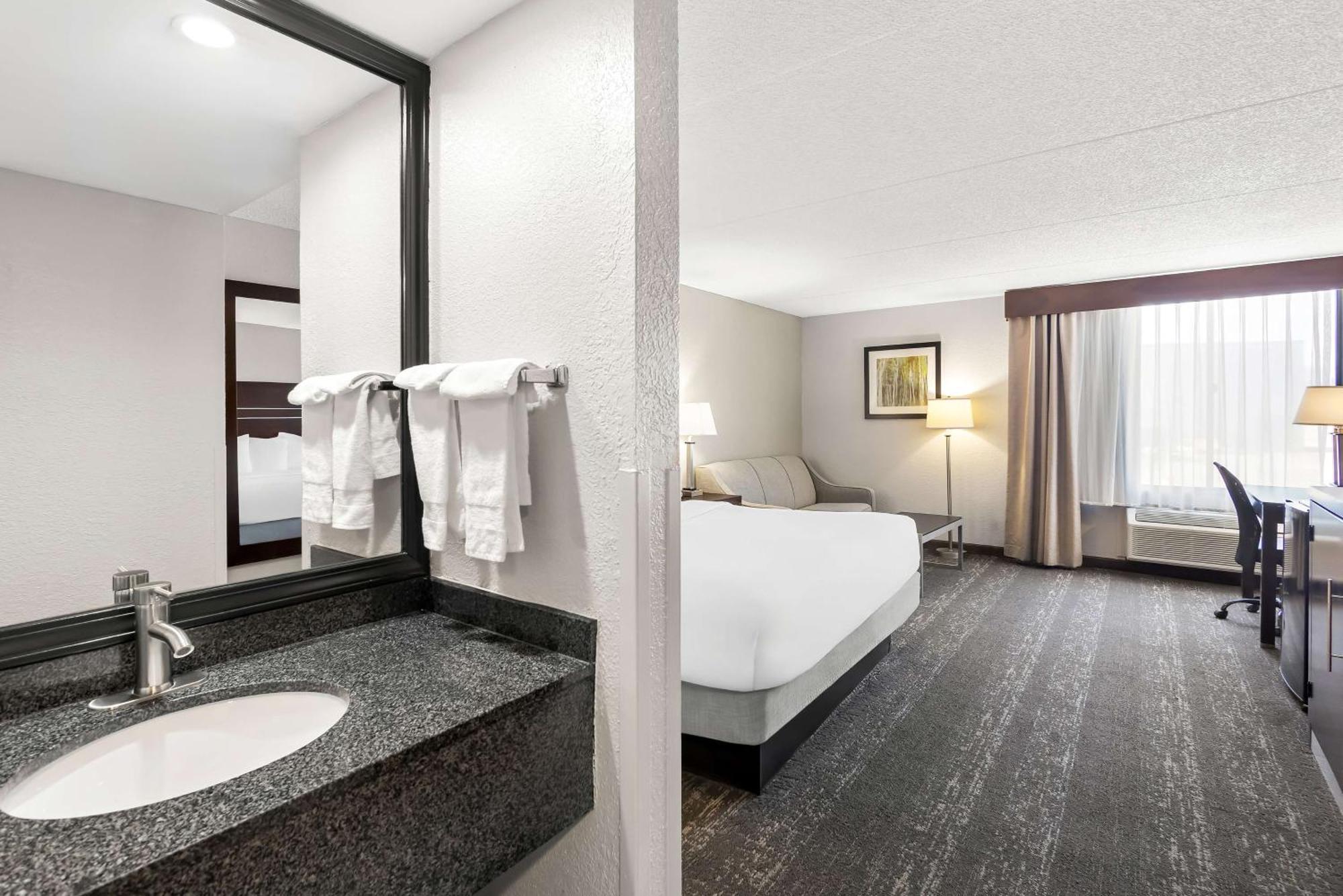 Best Western Luxbury Inn Fort Wayne Eksteriør bilde