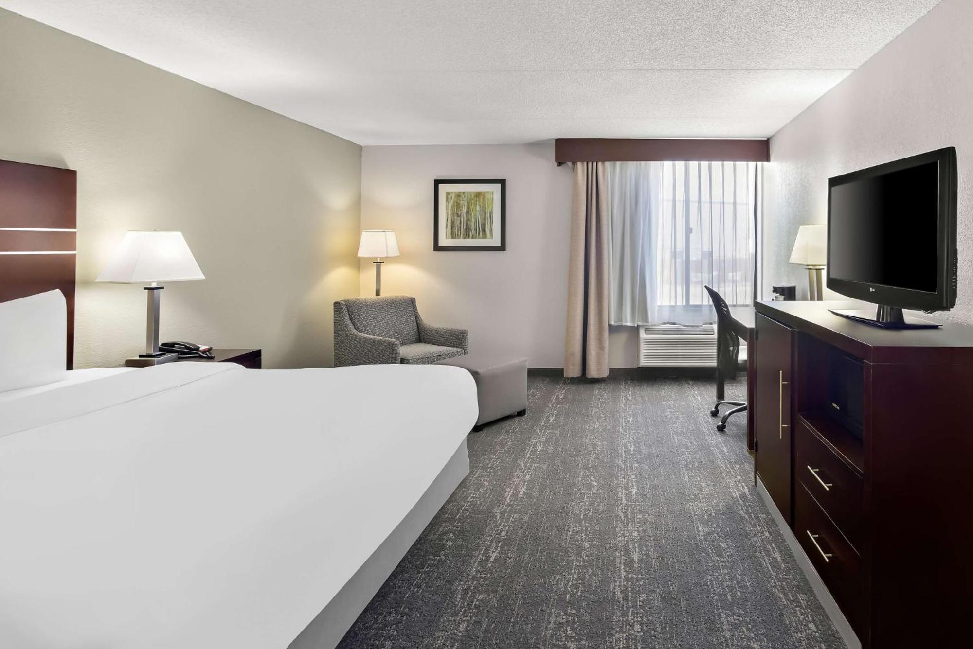 Best Western Luxbury Inn Fort Wayne Eksteriør bilde